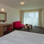 Jeravi Club 프리모르스코