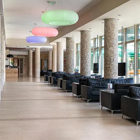 Hotell Jeravi Club
