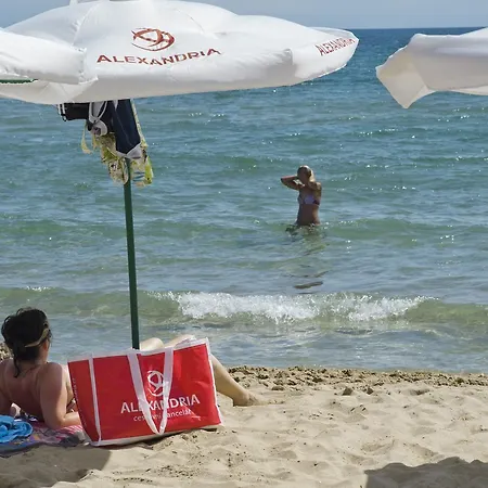 Szálloda Jeravi Club 4*